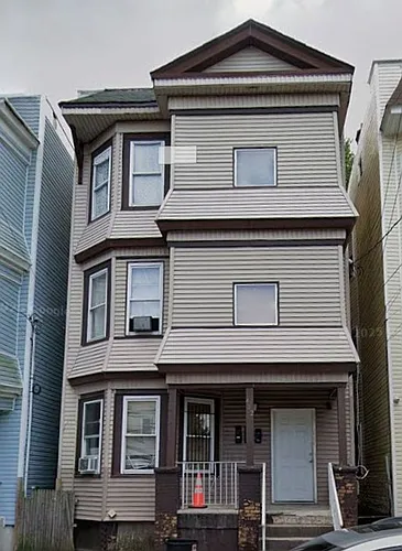 482 Avon Ave Photo 1