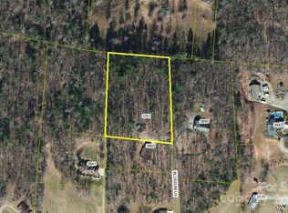 3761 Blossum Ln, Morganton, NC 28655