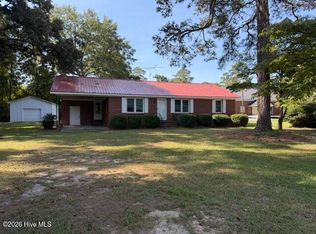 148 Garner Chapel Rd, Mount Olive, NC 28365