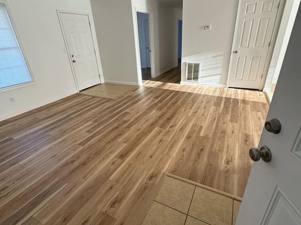 10420 Glendale St APT C