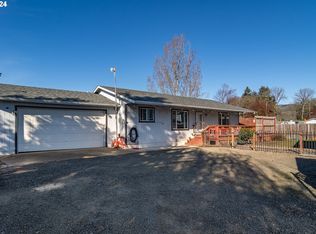 1958 Austin Rd, Roseburg, OR 97471