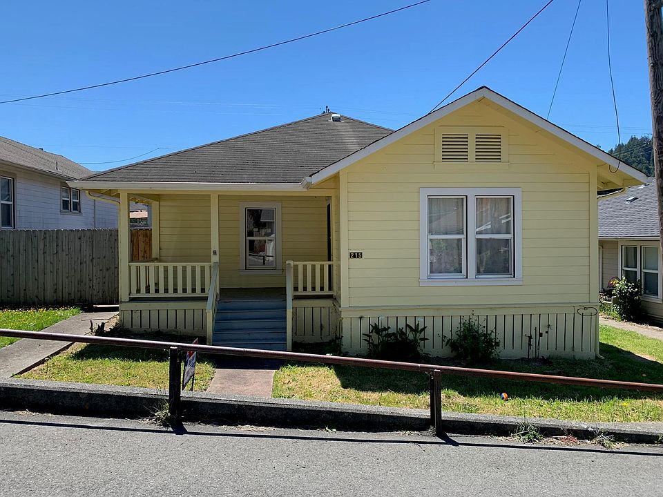 1st image of 215 Mill St
