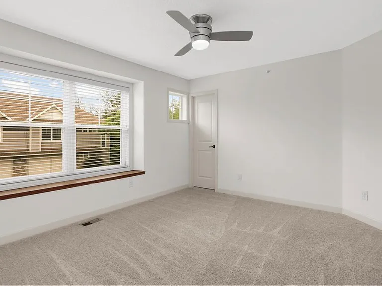 3223 Red Oak Trl — Photo 15