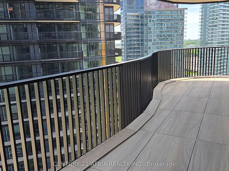 18 Esther Shiner Blvd #2211 — Photo 33