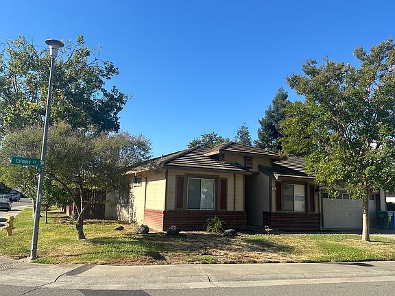 2nd image of 982 Colmore Way
