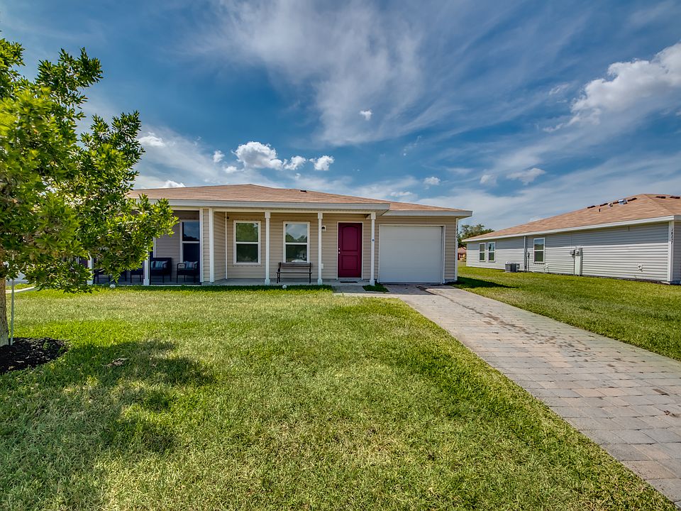 1st image of 18263 Gibraltar Ln