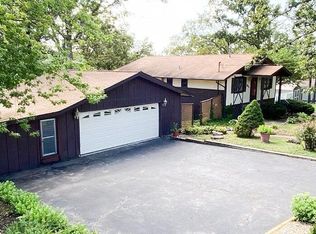 765 Squaw Rd, Cuba, MO 65453