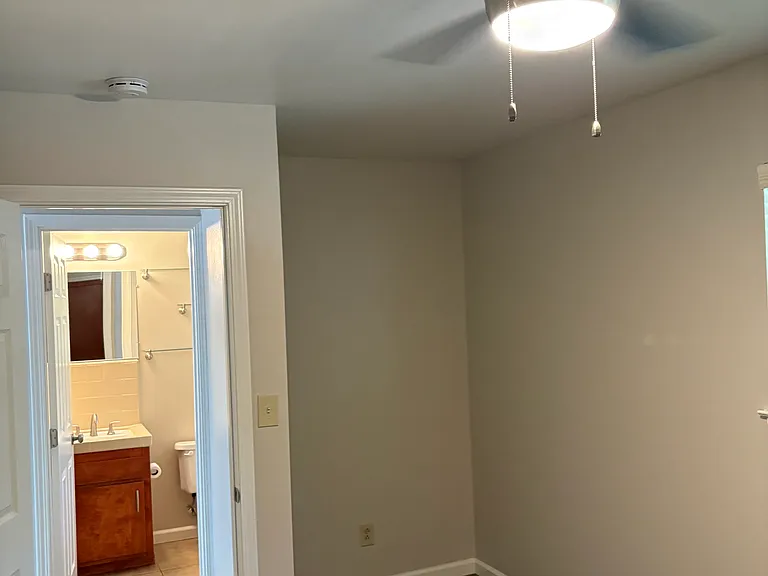 2314 D St #9 — Photo 3