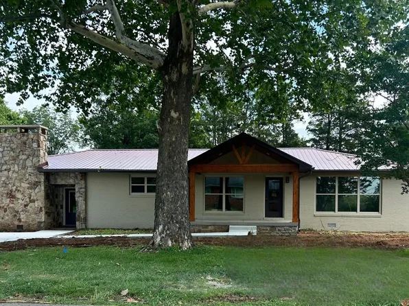 109 Oak Park, Winchester, TN 37398