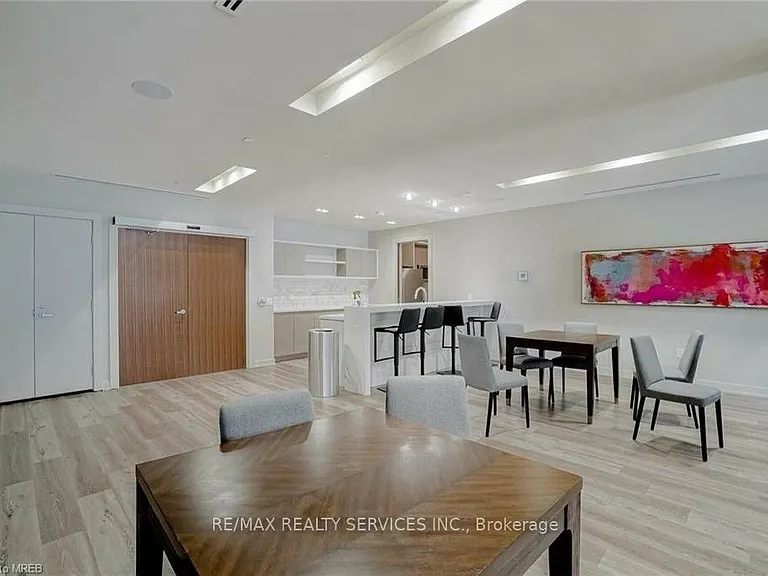4085 Parkside Village Dr #1005 — Photo 34