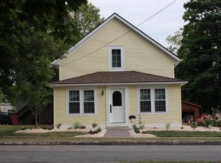 13890 Kirtland St, Burton, OH 44021