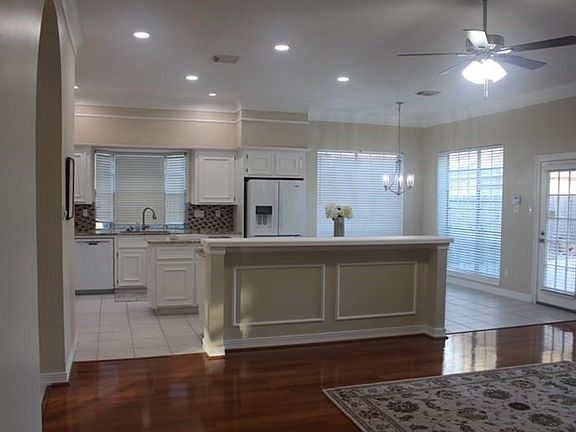 3rd image of 3602 Clover Valley Dr