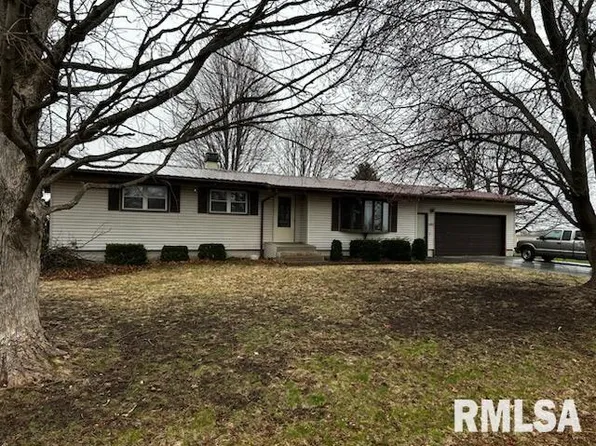 101 W Hartman St, Reynolds, IL 61279