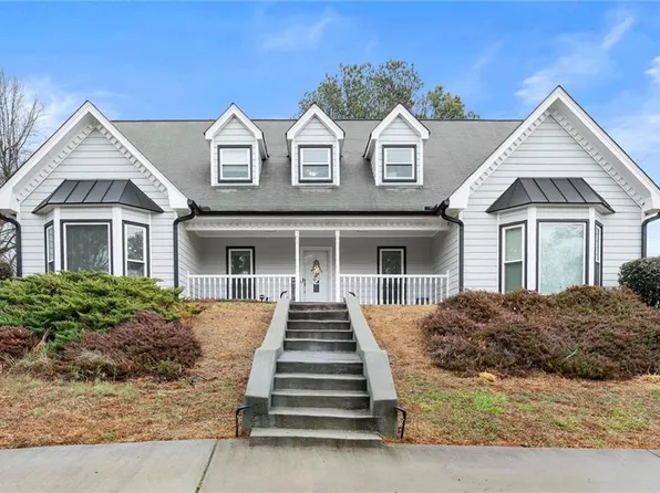 3142 Garmon Oak Ct, Lawrenceville, GA 30044