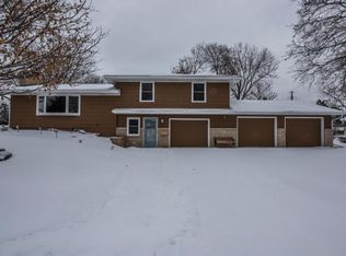 8701 Beard Rd S, Minneapolis, MN 55431