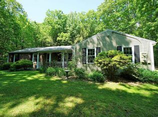 44 Elk Dr, Bedford, NH 03110