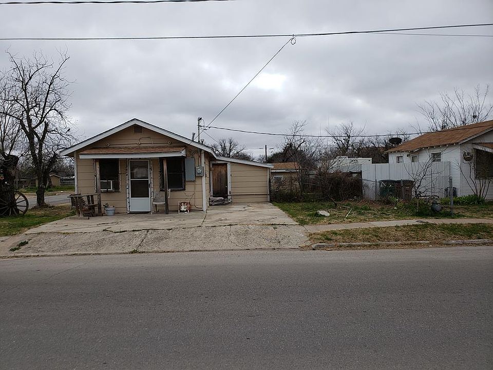 1st image of 947 E 14th St