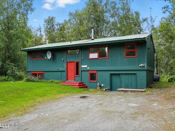 24064 S Moose Run St, Talkeetna, AK 99676