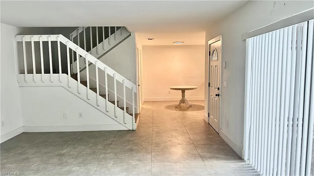 2 bed, 2.0 bath, 1278 sqft, $1,750 — Photo 3