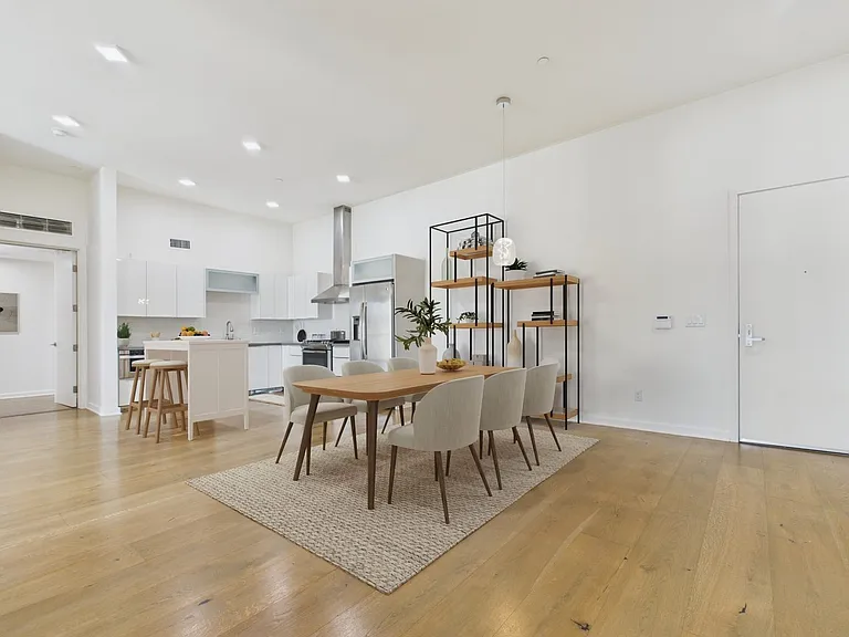 Windsor Square Villas — Photo 7