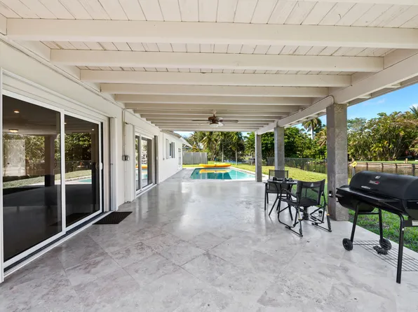 1120 Renmar Dr, Fort Lauderdale, FL 33317