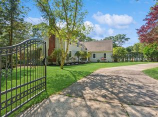 103 Warfield Way, Southampton, NY 11968