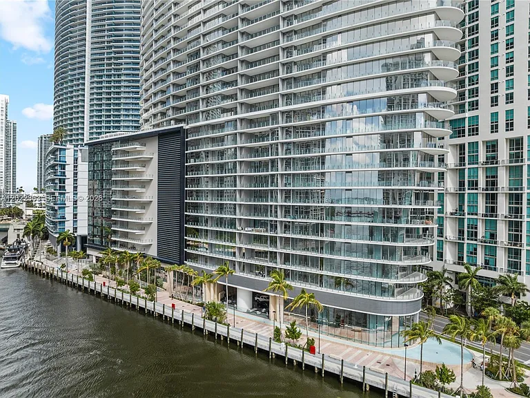 300 Biscayne Boulevard Way #1406 — Photo 34