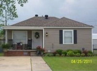 1904 S Spring St, Stuttgart, AR 72160