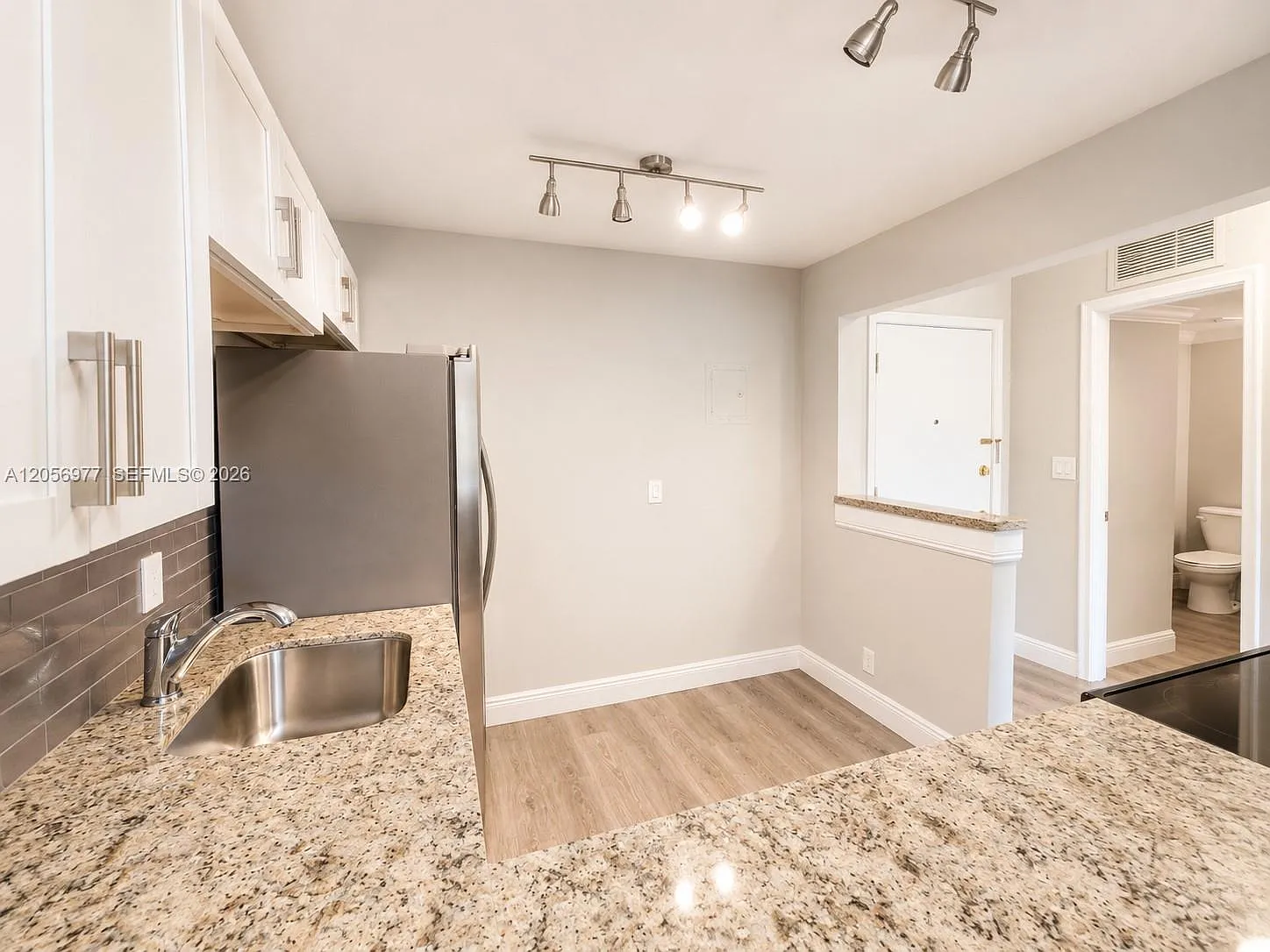 Middle River Tower Condo — Photo 2