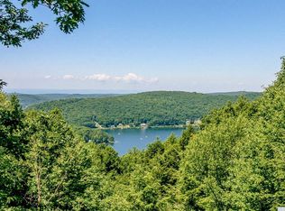 244 Shaker Ridge Dr, Canaan, NY 12029