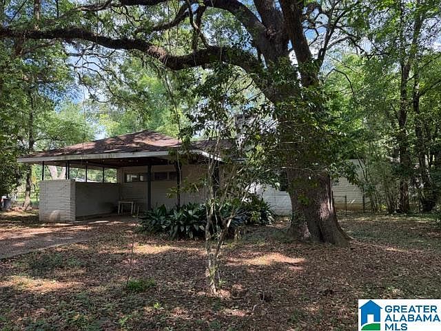 1st image of 3838 Shelley Dr