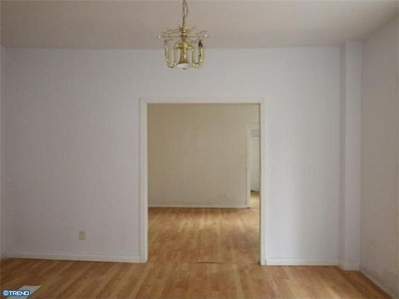 3rd image of 38 E Coulter St