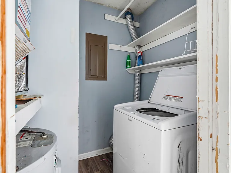 1451 Turkey Ridge Dr #D — Photo 17