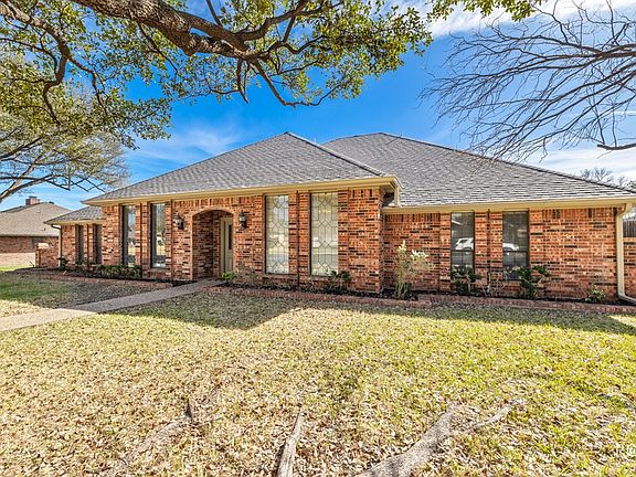 4th image of 3209 Clearview Dr
