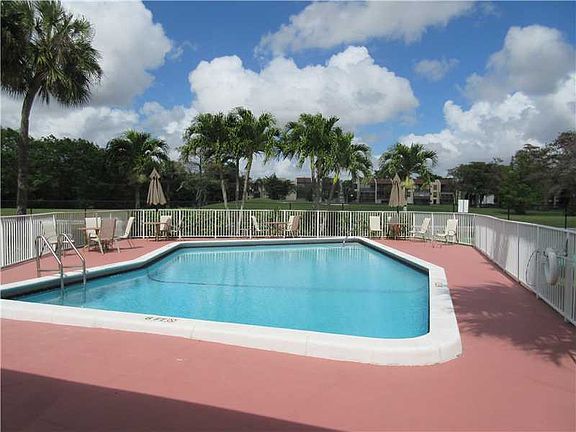 3rd image of 8002 Lagos De Campo Blvd APT 307