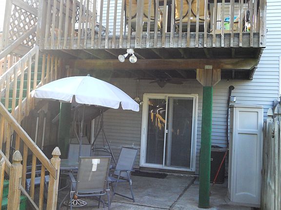5th image of 216 Katan Ave
