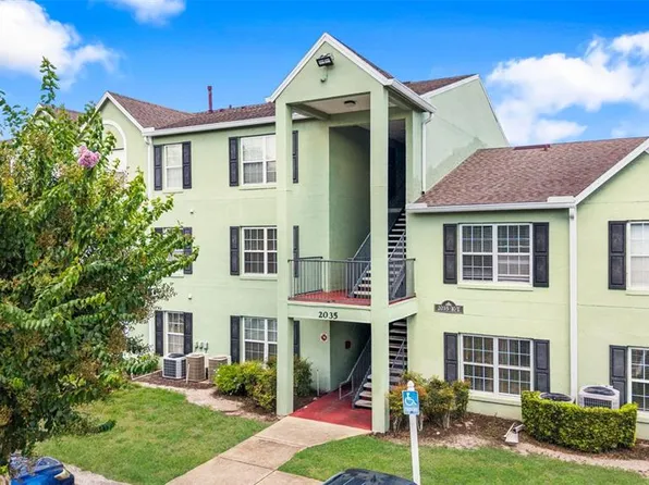 2035 DIXIE BELLE DRIVE #2035M, ORLANDO, FL 32812