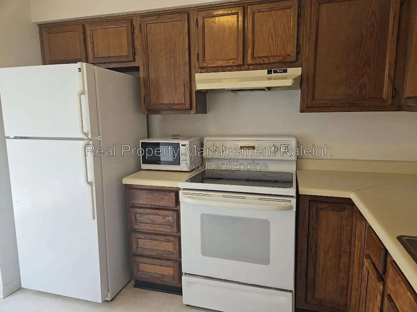 2 bed, 2.5 bath, 1150 sqft, $1,495 — Photo 3
