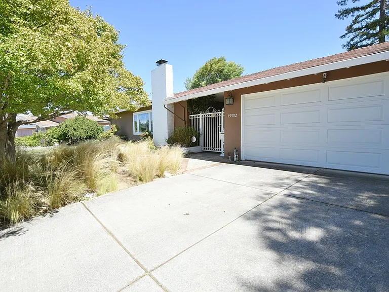 19902 Buckhaven Ln — Photo 13