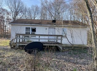 3565 Long Pond Rd, Pembroke, KY 42266