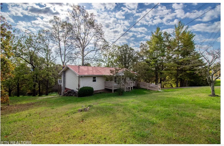 Building Photo - 1642 N Charles G Seivers Blvd