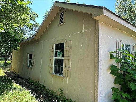 2nd image of 1708 Homa Ave
