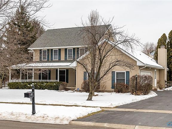 2nd image of 690 Ashbury Dr
