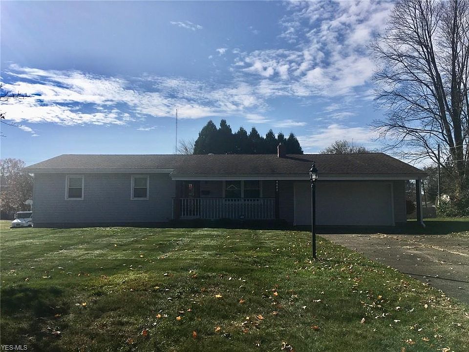 1st image of 4683 Woodridge Dr