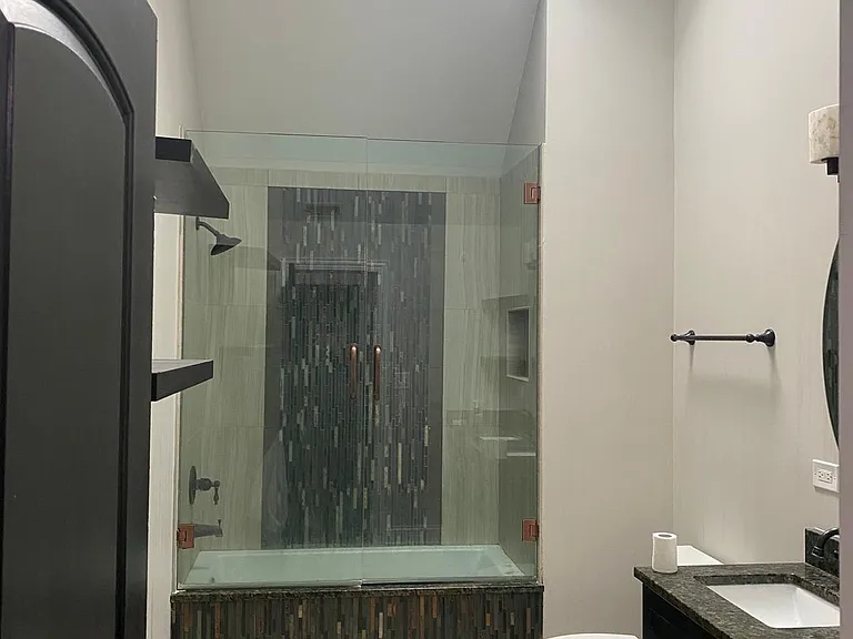 1520 S Roselle Rd — Photo 11