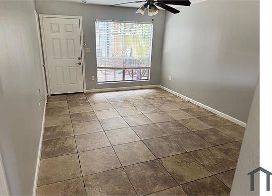 4th image of 905 19th St #3