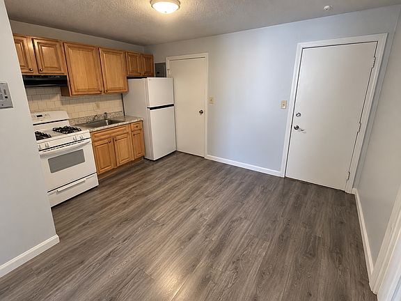 5th image of 430 Wilder St #19