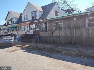 817 W 11th St, Chester, PA 19013