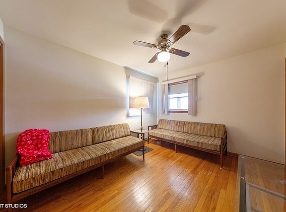 5th image of 3639 N Nordica Ave