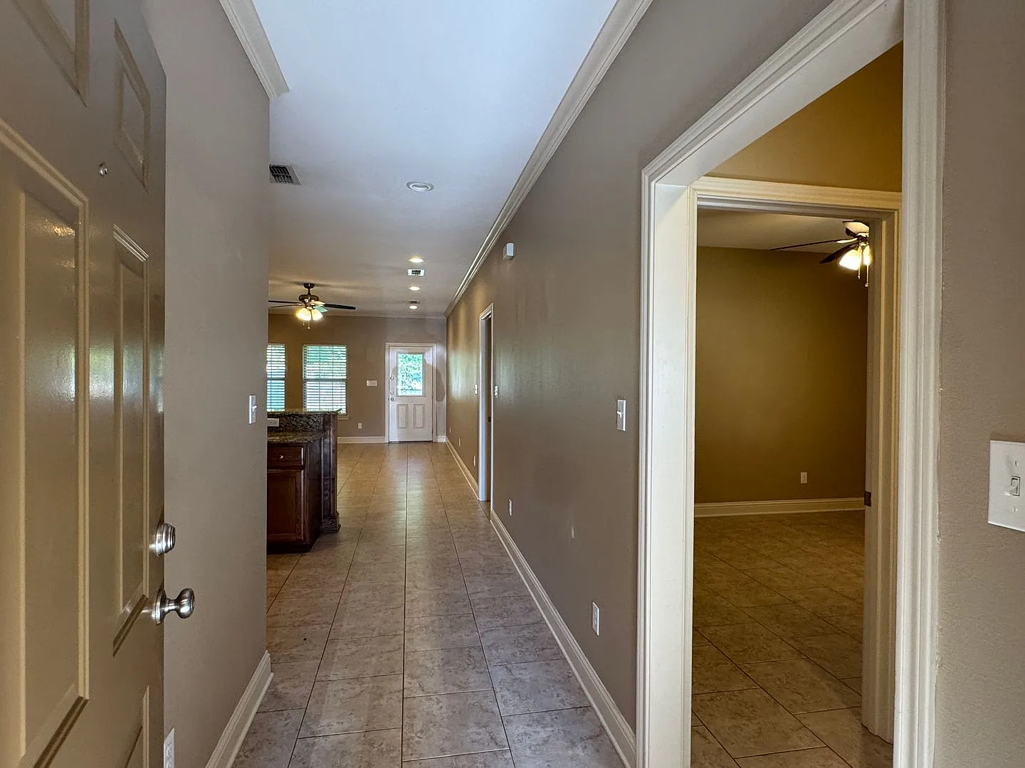 Shadow Oak — Photo 3